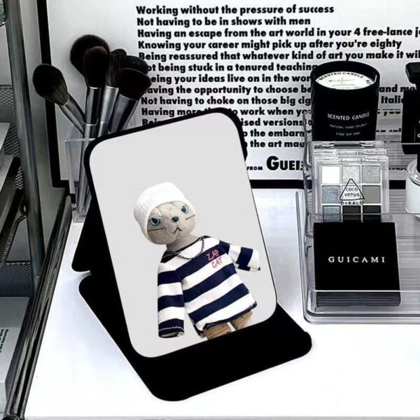 Desktop Makeup Mirror - Image 3