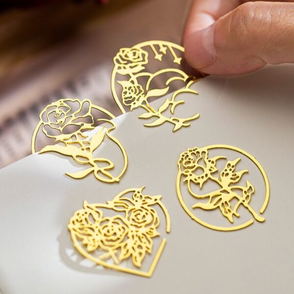 Floral & Heart Metal Bookmarks - Image 2