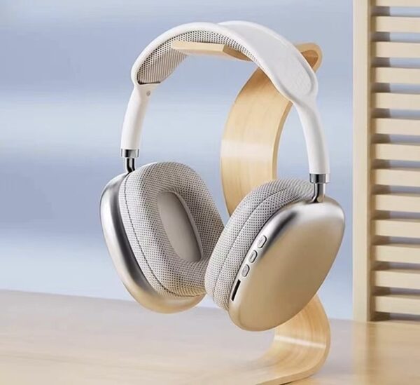 High-Fidelity Sound P9 Pro Max Wireless Headphones - Image 6