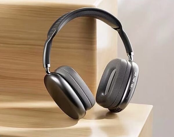 High-Fidelity Sound P9 Pro Max Wireless Headphones