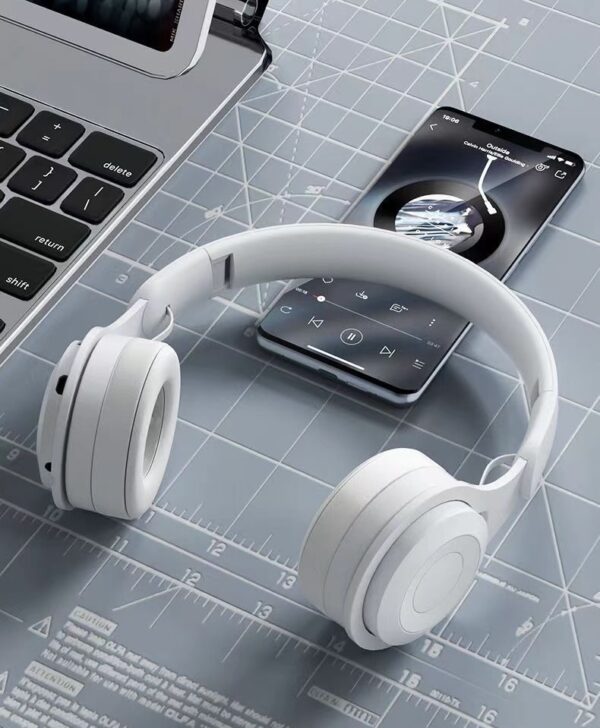 Macaron Headphones( Wireless Bluetooth Headphone Stereo )