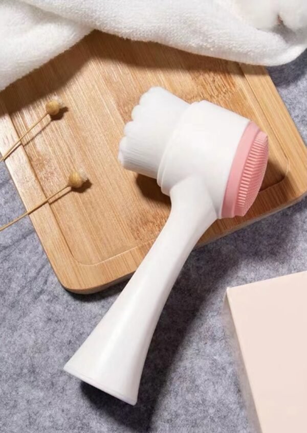 3D Double Sided Silicone Face Cleanser Brush - Image 6