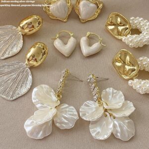 Earrings to create Unique Looks