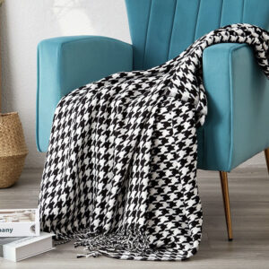 Houndstooth Throw Blanket