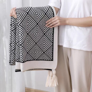 Nordic Geometric Throw Plaid