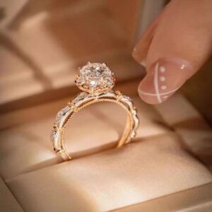 Alicia Ring