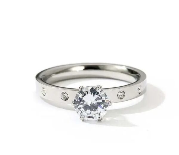 A Sparkle - Solitaire Ring - Image 3
