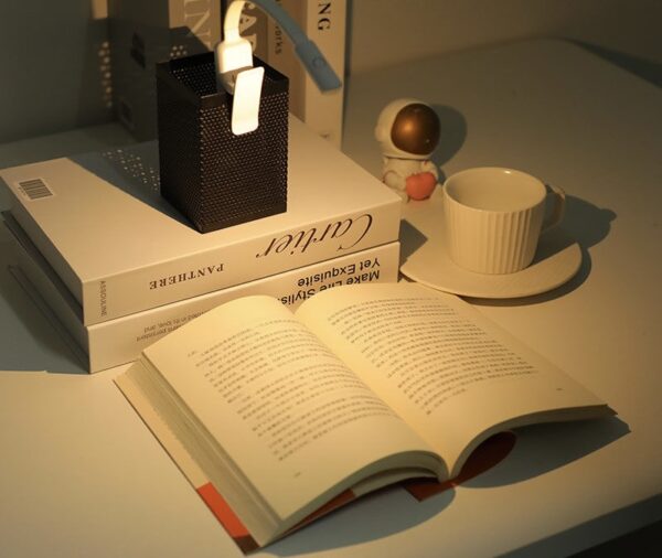 Perfect for Nighttime Reading - Image 3